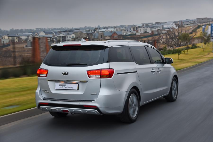 Kia Grand Sedona 2015 года  (ZA) (фото 21 из 30)